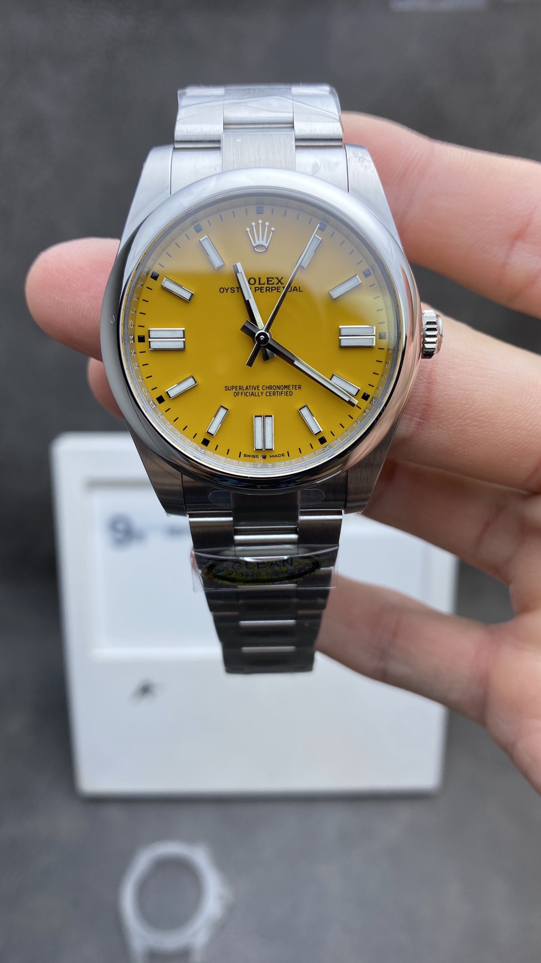 Victory Factory Watches Rolex Oyster Perpetual 124300 Yellow Dial 41mm 904L Steel Case Bracelet VR3230 Movement Clean Factory Watches Rolex Oyster Perpetual 124300 Yellow Dial 41mm 904L Steel Case Bracelet VR3230 Movement