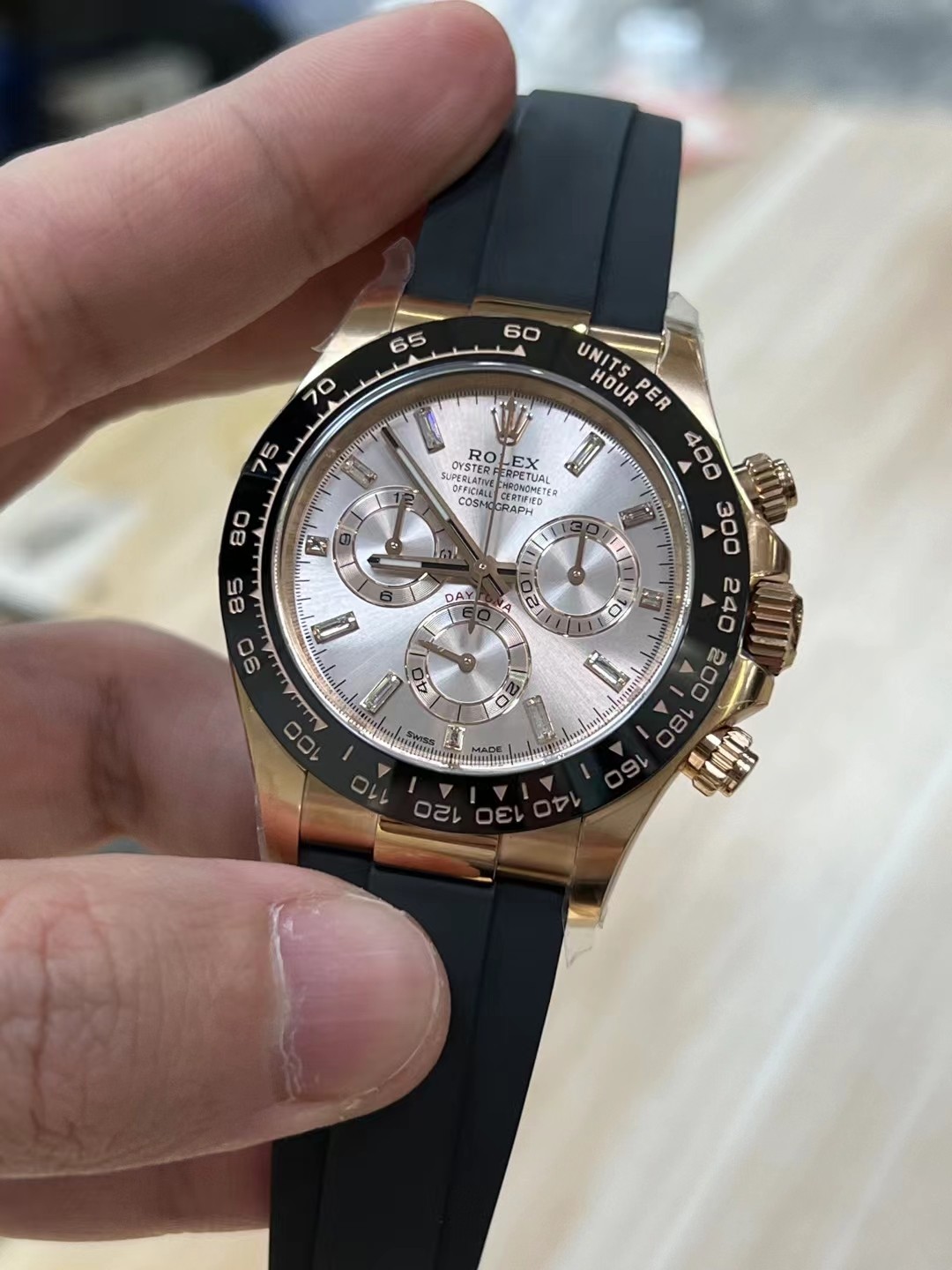 Victory Factory Daytona 116515 Role Gold Case Black Ceramic Bezel Sundust Set with Diamonds Dial Oystelflex Strap DD4130 Movement 03 Clean Factory Daytona 116515 Role Gold Case Black Ceramic Bezel Sundust Set with Diamonds Dial Oystelflex Strap DD4130 Movement 03