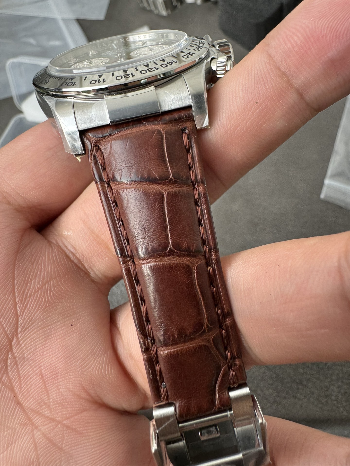 Victory Factory Daytona 116519 Tahitian MOP Dial with Diamonds Markers DD 4130 Movement Alligator Leather Strap 08 Clean Factory Daytona 116519 Tahitian MOP Dial with Diamonds Markers DD 4130 Movement Alligator Leather Strap 08