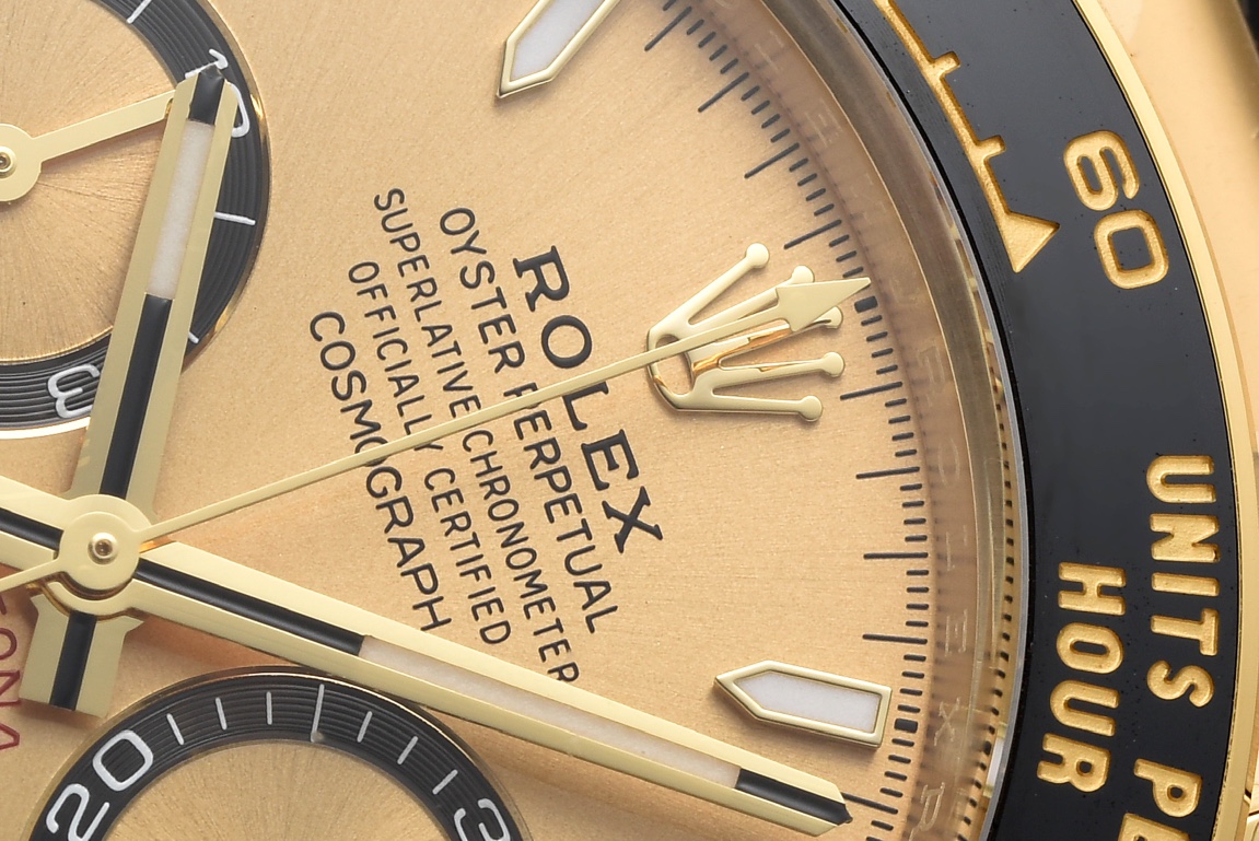 Victory Factory Watch Rolex Daytona 126518 Yellow Gold Case Golden Dial and Black Counter Rings Oysterflex Strap 4131 Movement 05 Clean Factory Watch Rolex Daytona 126518 Yellow Gold Case Golden Dial and Black Counter Rings Oysterflex Strap 4131 Movement 05