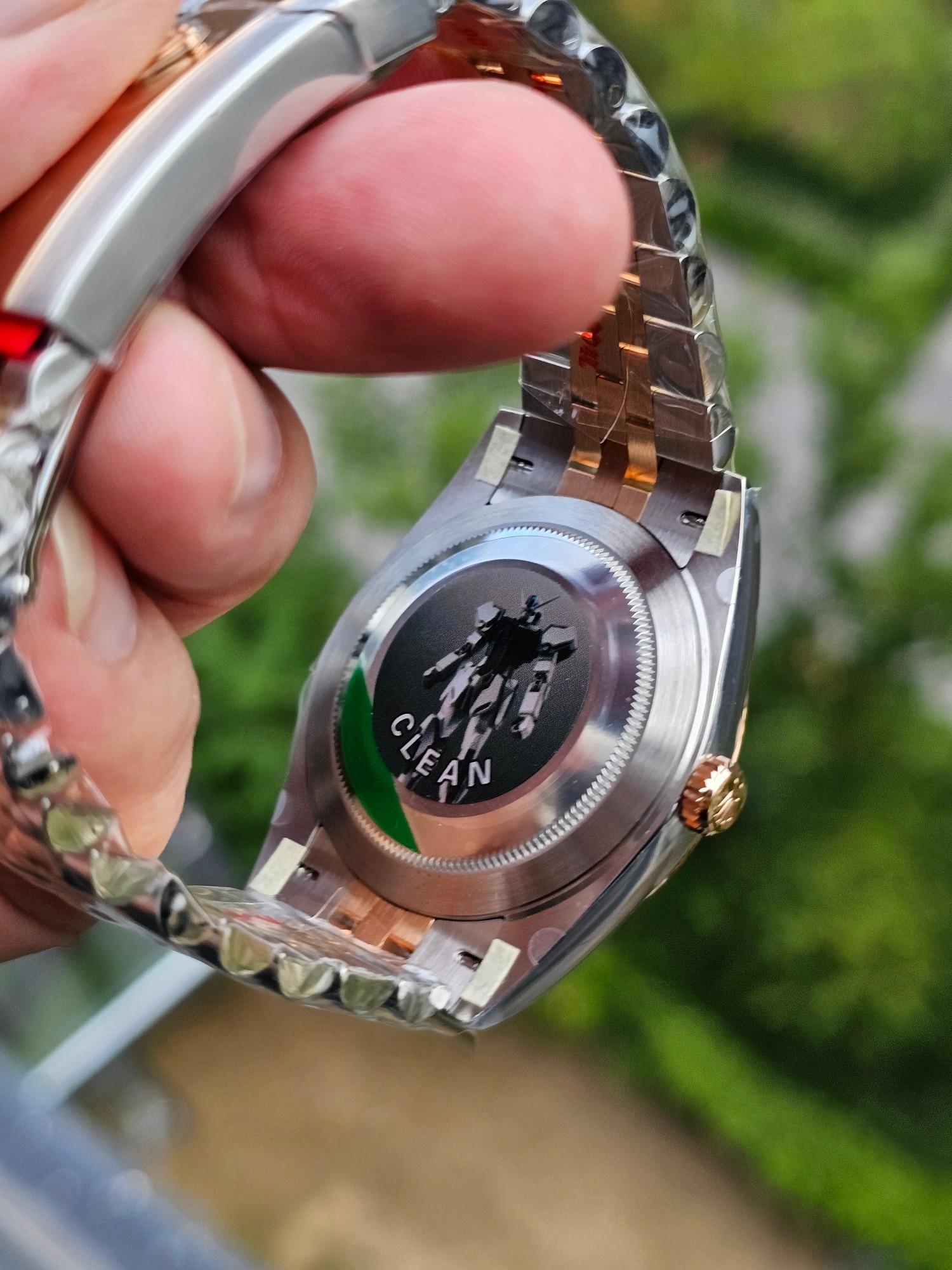 Victory Factory Datejust 41 M126331 0004 Chocolate Dial Diamonds Hour Markers Rose Gold and Steel Jubilee Band SH3235 Caliber 05 Clean Factory Datejust 41 M126331 0004 Chocolate Dial Diamonds Hour Markers Rose Gold and Steel Jubilee Band SH3235 Caliber 05