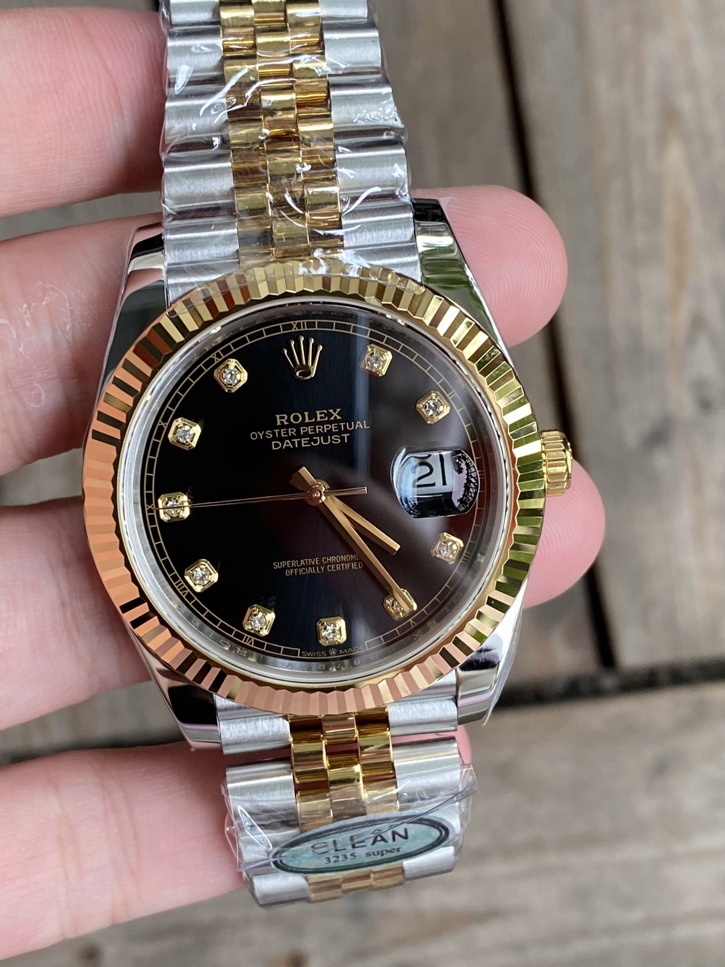 Victory Factory Watch Datejust 36 126233 Black Dial Diamond Hour Markers Yellow Gold Bezel Two Tone Jubilee Bracelet 3235 Caliber 12 Clean Factory Watch Datejust 36 126233 Black Dial Diamond Hour Markers Yellow Gold Bezel Two Tone Jubilee Bracelet 3235 Caliber 12
