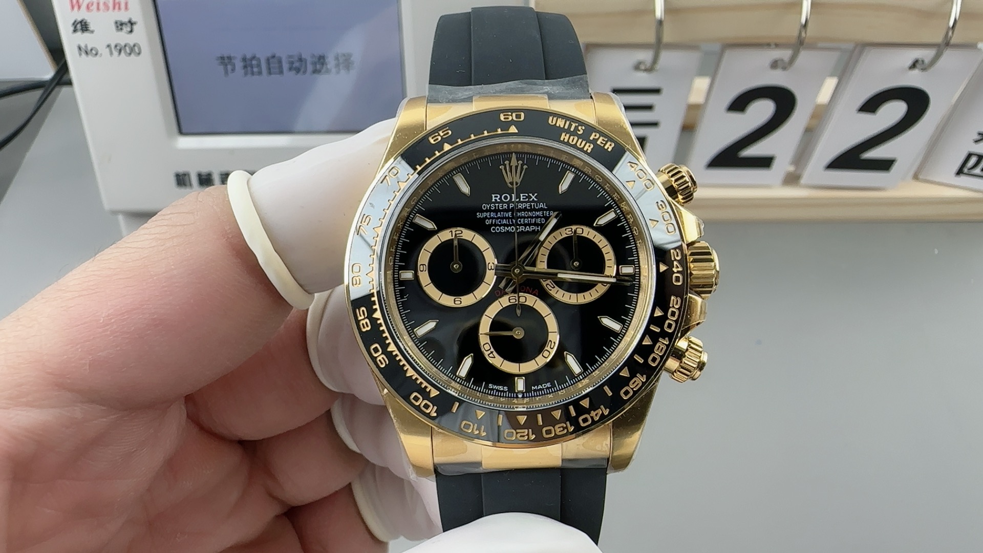 Victory Factory Watches Rolex Daytona 126518 Black Dial Luminos Hour Markers Yellow Gold Case Black Ceramic Bezel Oysterflex Strap 4131 Caliber 01 Clean Factory Watches Rolex Daytona 126518 Black Dial Luminos Hour Markers Yellow Gold Case Black Ceramic Bezel Oysterflex Strap 4131 Caliber 01