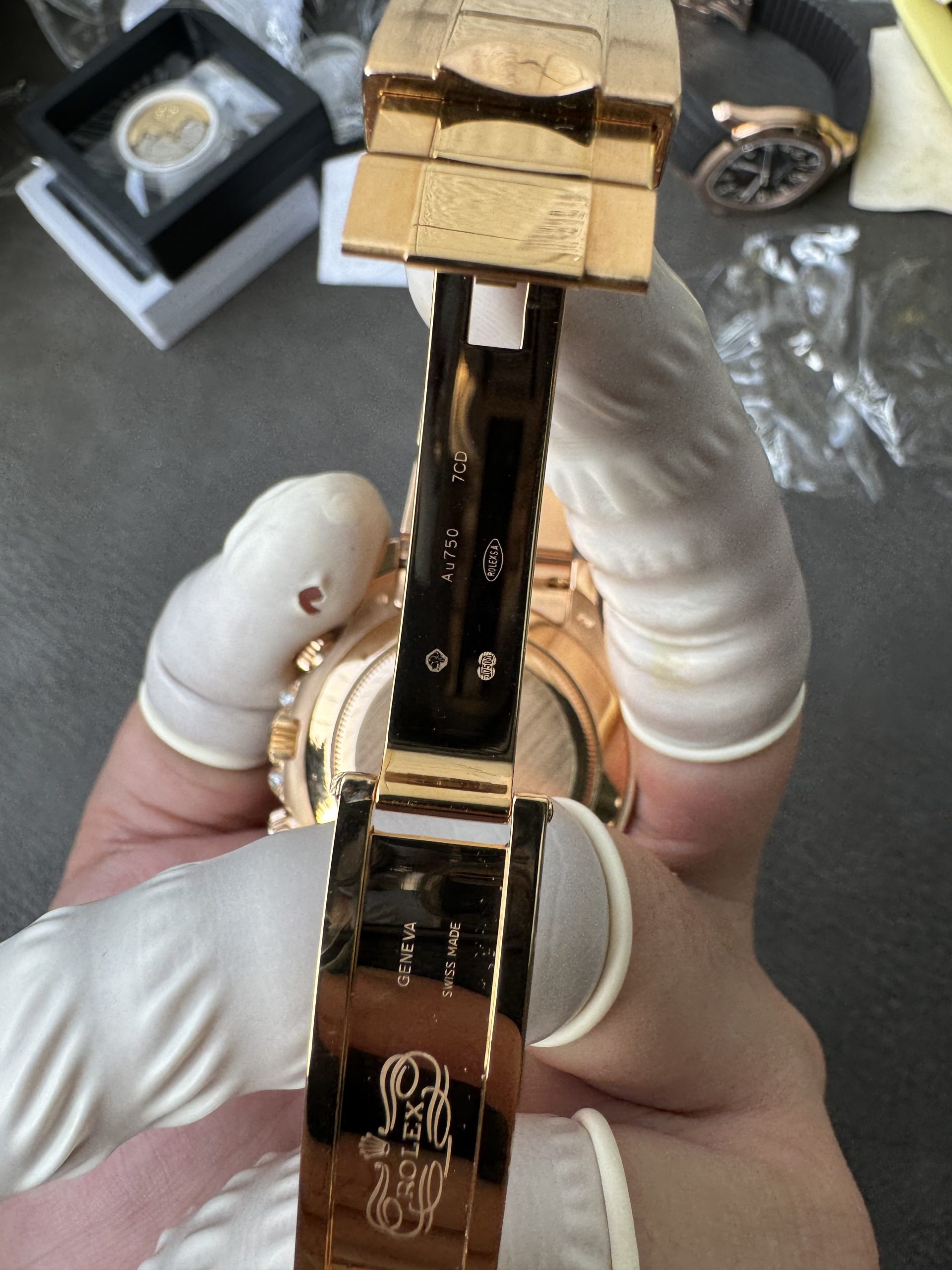 Victory Factory Rolex Custom SuperClone ICE Out Daytona 126595TBR Rose Gold Case Set with Diamonds Pink Dial with Diamond Indexs 4131 Movement 16 Clean Factory Rolex Custom SuperClone ICE Out Daytona 126595TBR Rose Gold Case Set with Diamonds Pink Dial with Diamond Indexs 4131 Movement 16
