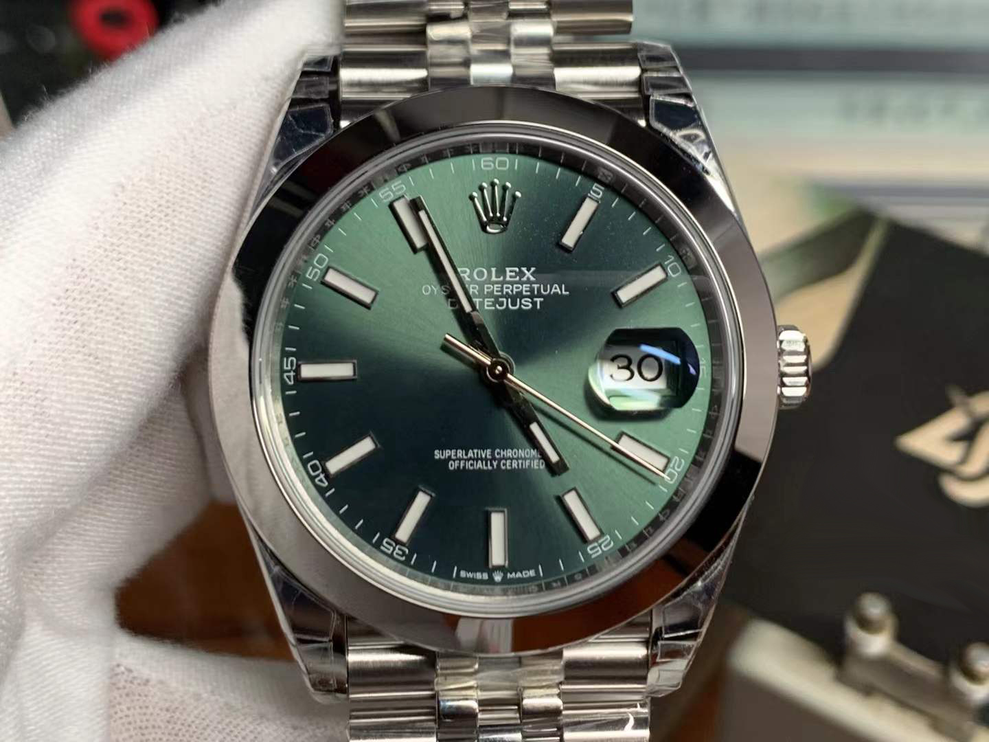 Victory Factory Watch Datejust 41 Ref 126300 Mint Green Dial Smooth Bezel 904L Steel Case and Jubilee Bracelet DanDong 3235 Movement 02 Clean Factory Watch Datejust 41 Ref 126300 Mint Green Dial Smooth Bezel 904L Steel Case and Jubilee Bracelet DanDong 3235 Movement 02