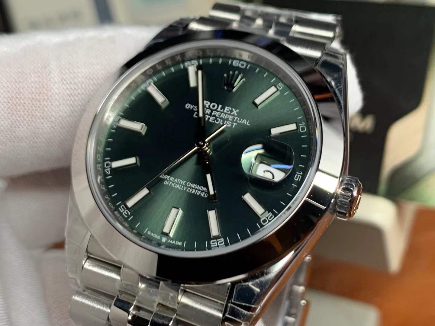 Victory Factory Watch Datejust 41 Ref 126300 Mint Green Dial Smooth Bezel 904L Steel Case and Jubilee Bracelet DanDong 3235 Movement 05 Clean Factory Watch Datejust 41 Ref 126300 Mint Green Dial Smooth Bezel 904L Steel Case and Jubilee Bracelet DanDong 3235 Movement 05