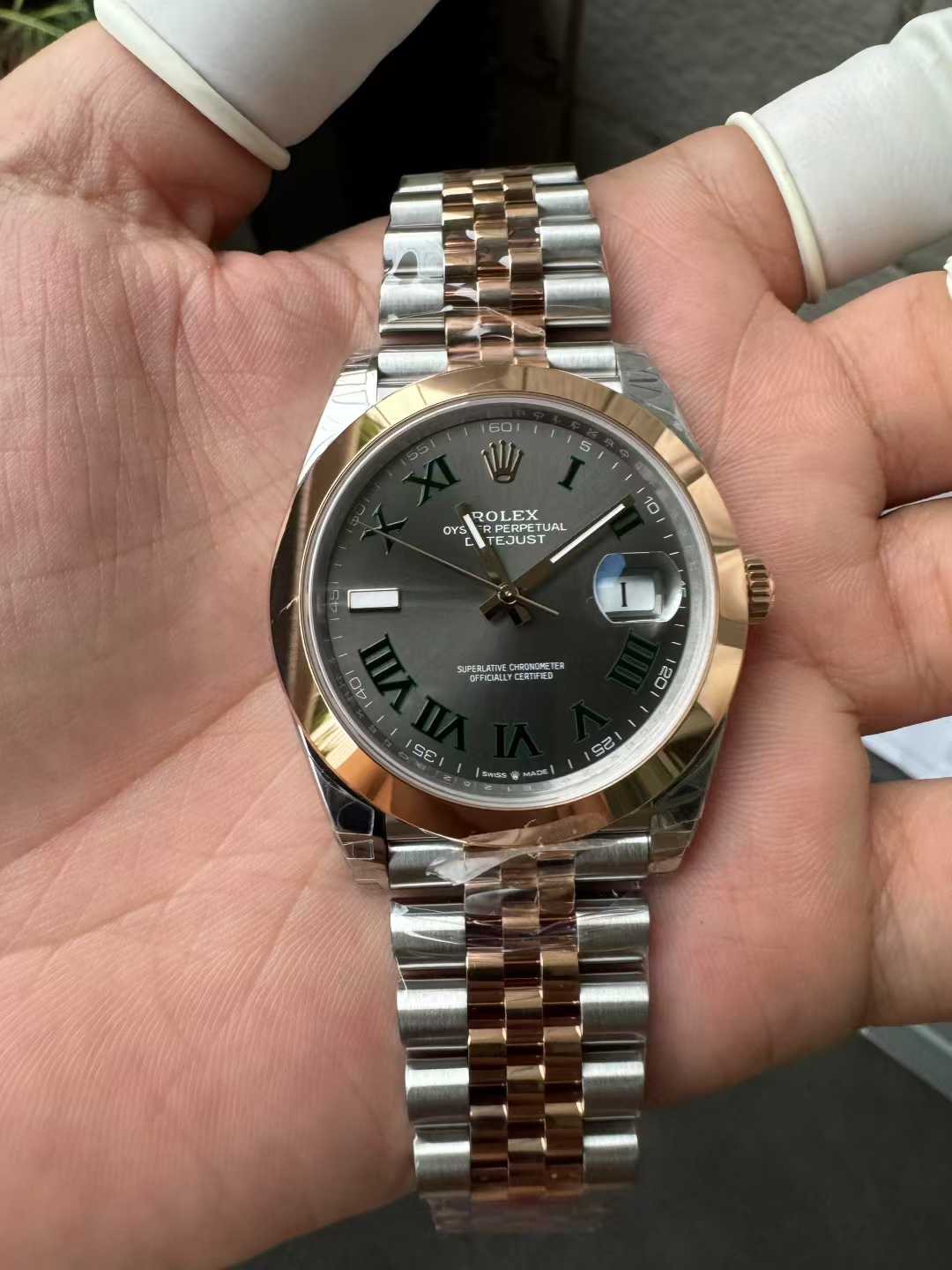 Victory Factory DateJust 41 126331 Wimbledon Slate Dial with Roma Indexes Rose Gold Smooth Bezel Two Tone Jubilee Bracelet DD 3235 Movement 04 Clean Factory DateJust 41 126331 Wimbledon Slate Dial with Roma Indexes Rose Gold Smooth Bezel Two Tone Jubilee Bracelet DD 3235 Movement 04