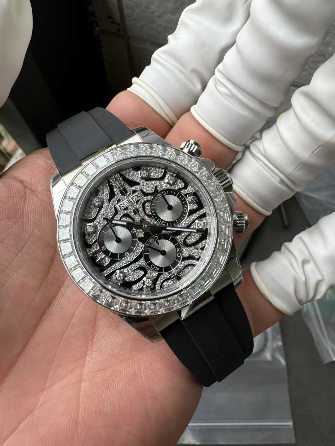 Victory Factory Daytona Eye of the Tiger 116589TBR Wrapped Platinum 40mm Black Diamond Motif Dial Baguette Bezel Oysterflex Strap DD4131 Movement 03 Clean Factory Daytona Eye of the Tiger 116589TBR Wrapped Platinum 40mm Black Diamond Motif Dial Baguette Bezel Oysterflex Strap DD4131 Movement 03